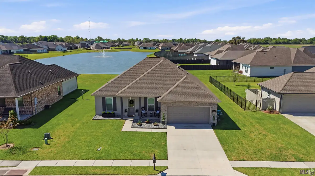 200 Margie St, Thibodaux, LA 70301 - #1