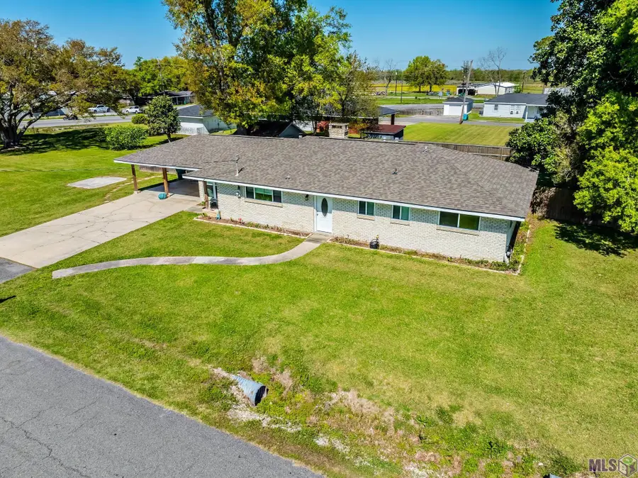 308 North Willow, Lockport, LA 70374 - #2