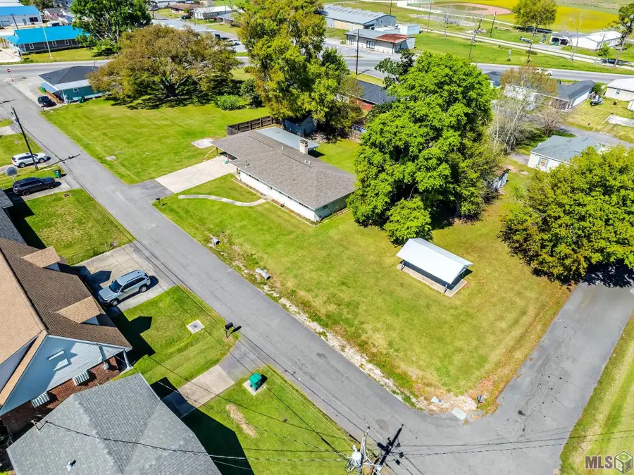 308 North Willow, Lockport, LA 70374 - #3