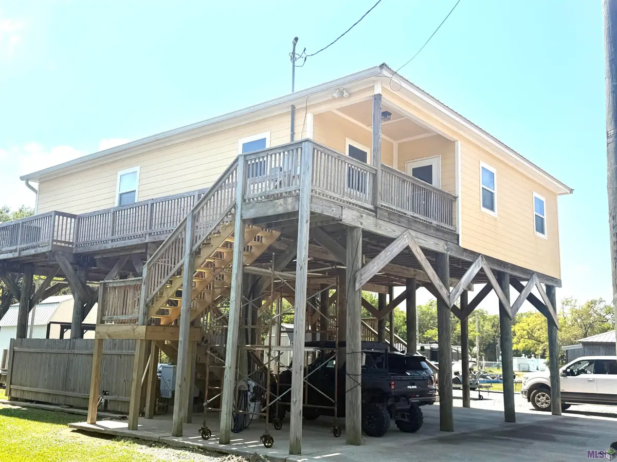 108 Wolfpack Lane, Grand Isle, LA 70358 - #1