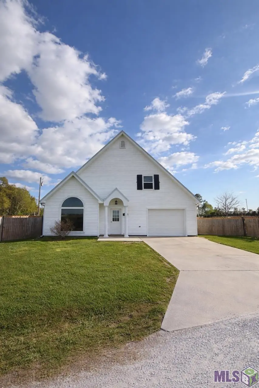 135 Sleepy Hollow Court, Schriever, LA 70395 - #1