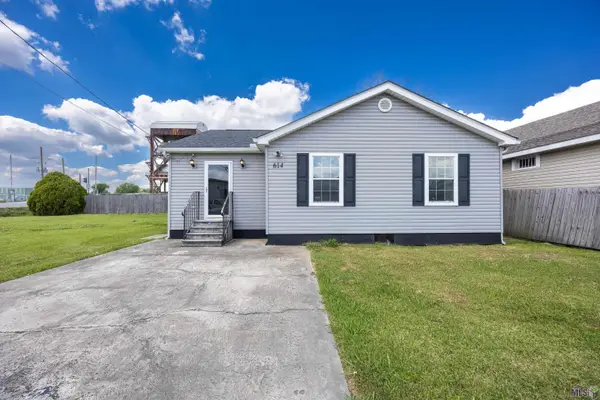614 Lafourche St, Lockport, LA 70374