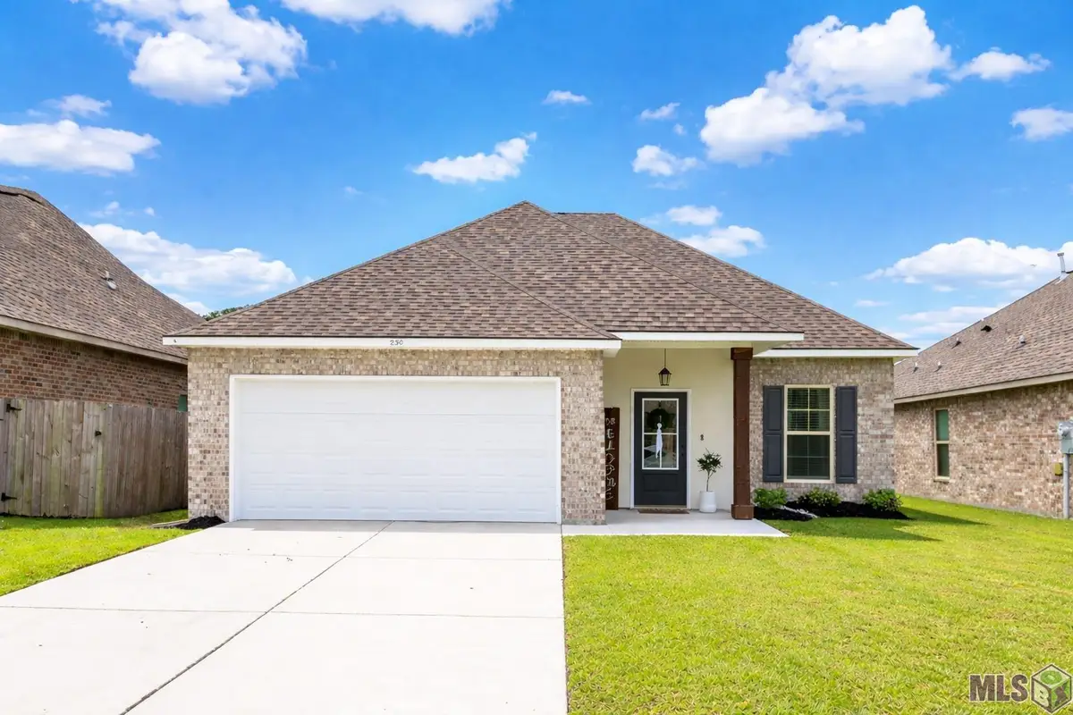 230 Sophie Dr, Houma, LA 70364 - #1