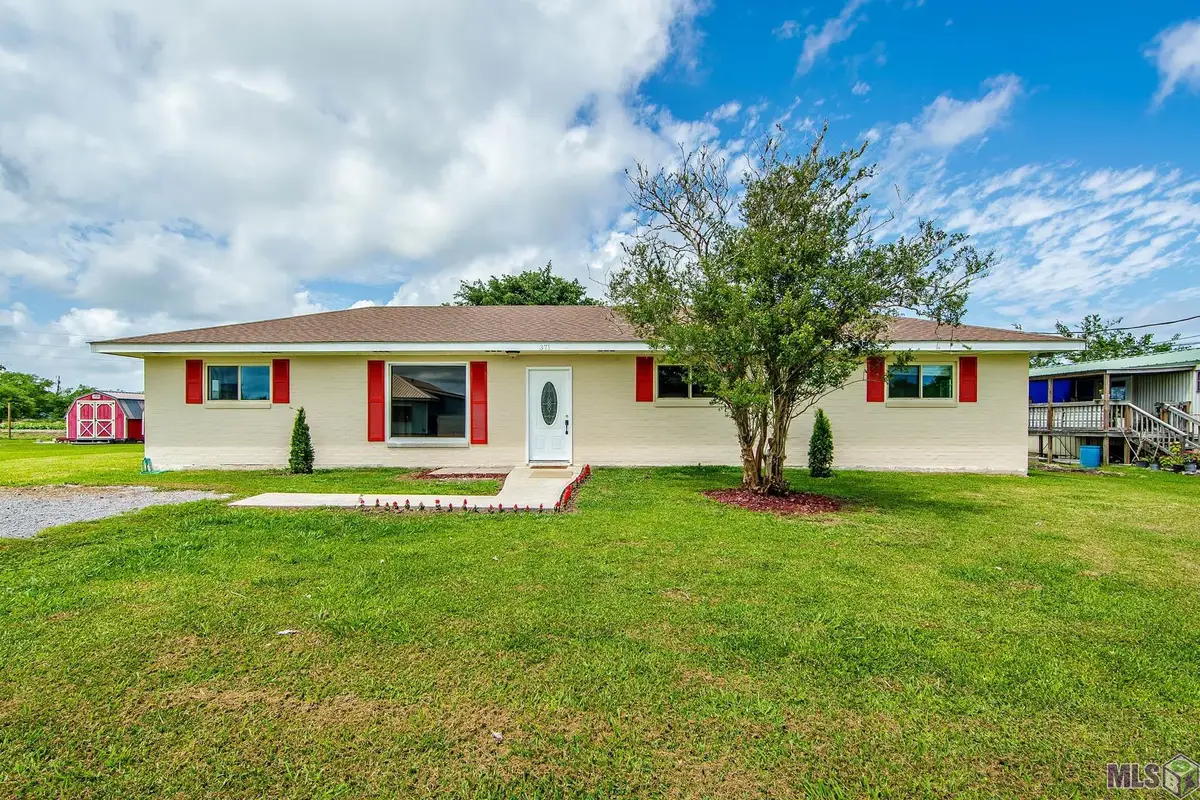 371 E 7th St, Larose, LA 70373 - #1