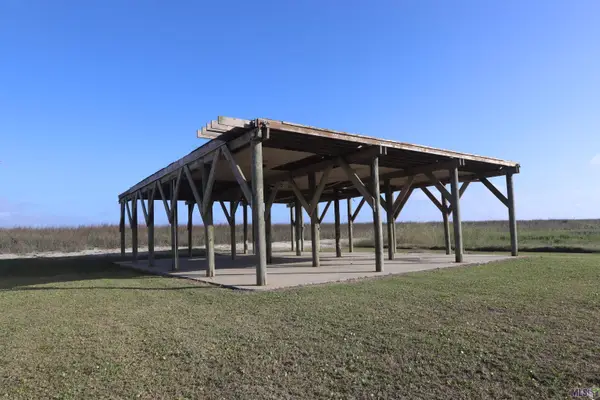 1746 Highway 1, Grand Isle, LA 70358