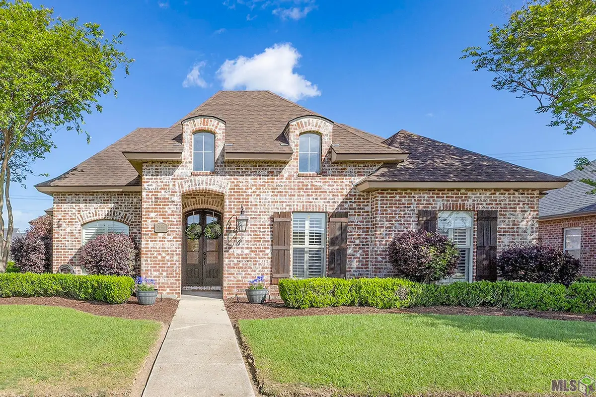 3402 Briarwood Dr, Houma, LA 70360 - #1
