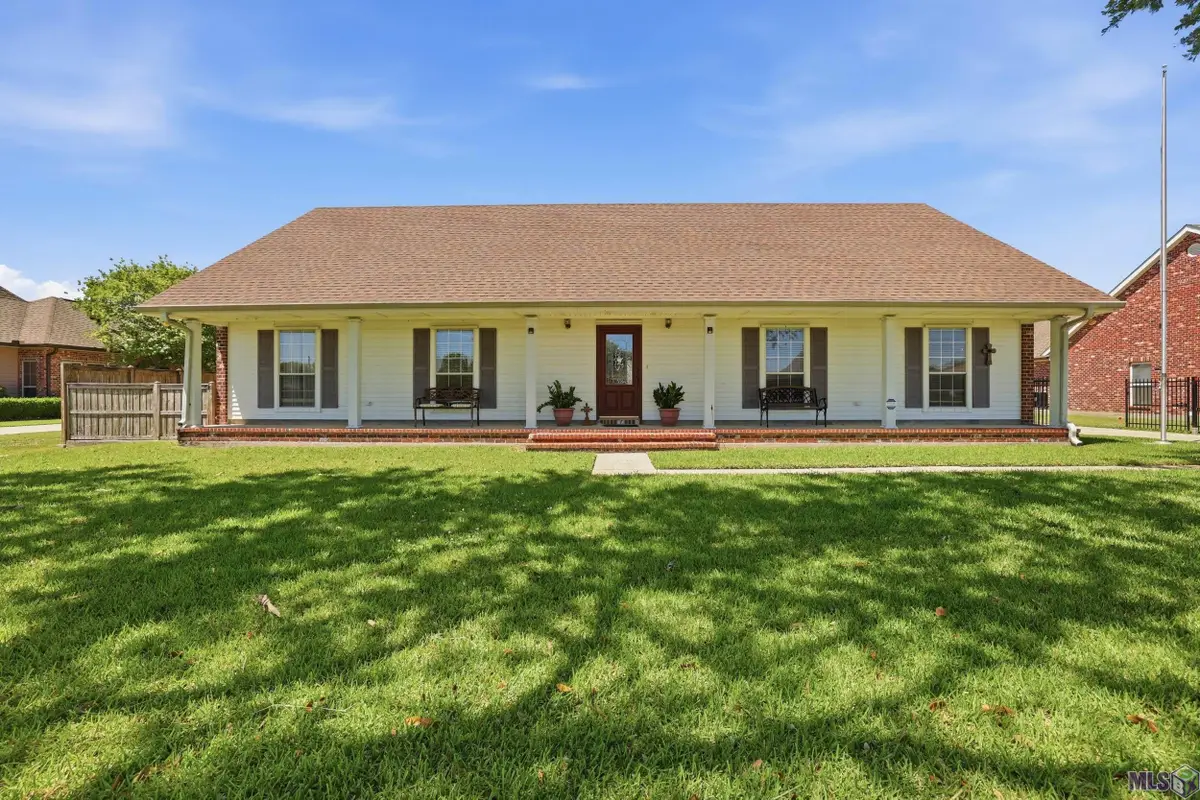 110 Nottingham Trail, Houma, LA 70360 - #1