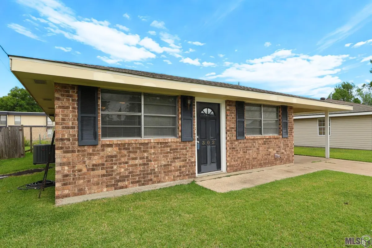 302 Troy St, Houma, LA 70363 - #1