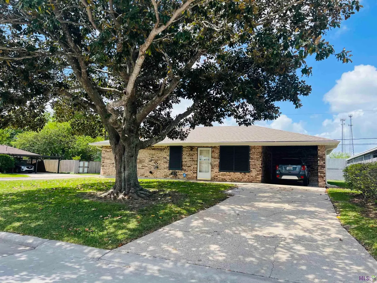 130 Kellie Dr, Houma, LA 70360 - #1