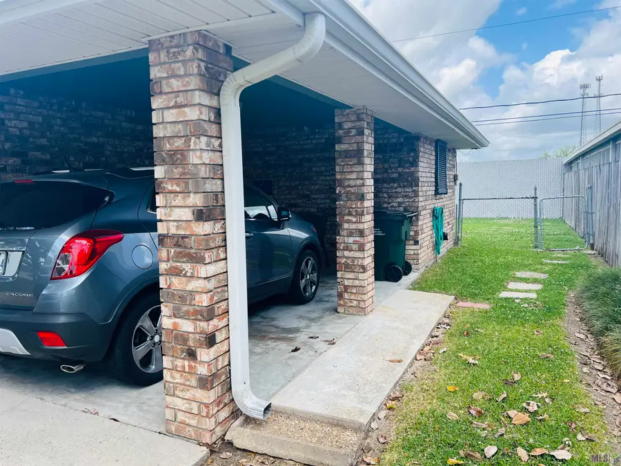 130 Kellie Dr, Houma, LA 70360 - #2