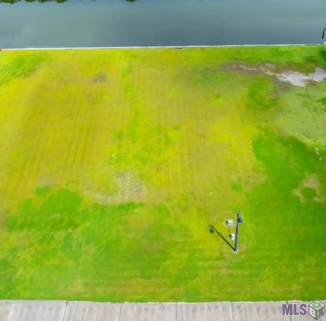 71 Queen Bess, Grand Isle, LA 70358 - #1