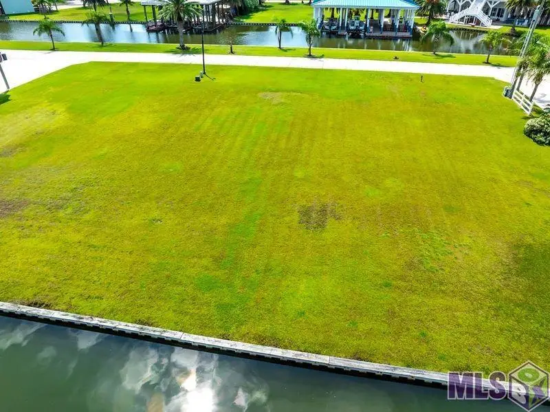 71 Queen Bess, Grand Isle, LA 70358 - #3