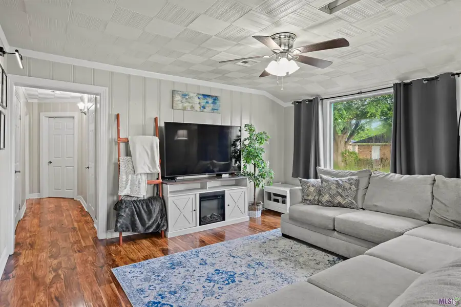 19451 Mulberry St, Vacherie, LA 70090 - #2