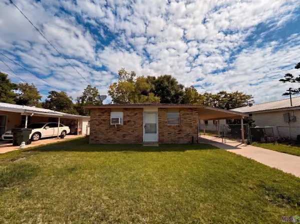 418 Fieldcrest Dr, Thibodaux, LA 70301