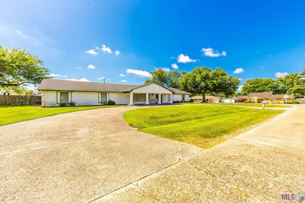 100 Estate Dr, Houma, LA 70364