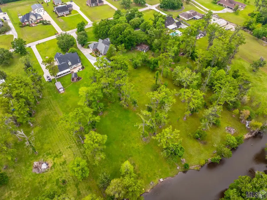 207 Ouiski Bayou Drive, Houma, LA 70360 - #2