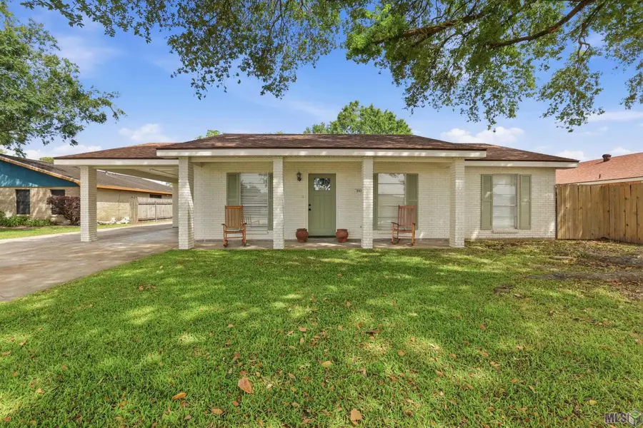 202 Hebert St, Berwick, LA 70342 - #2