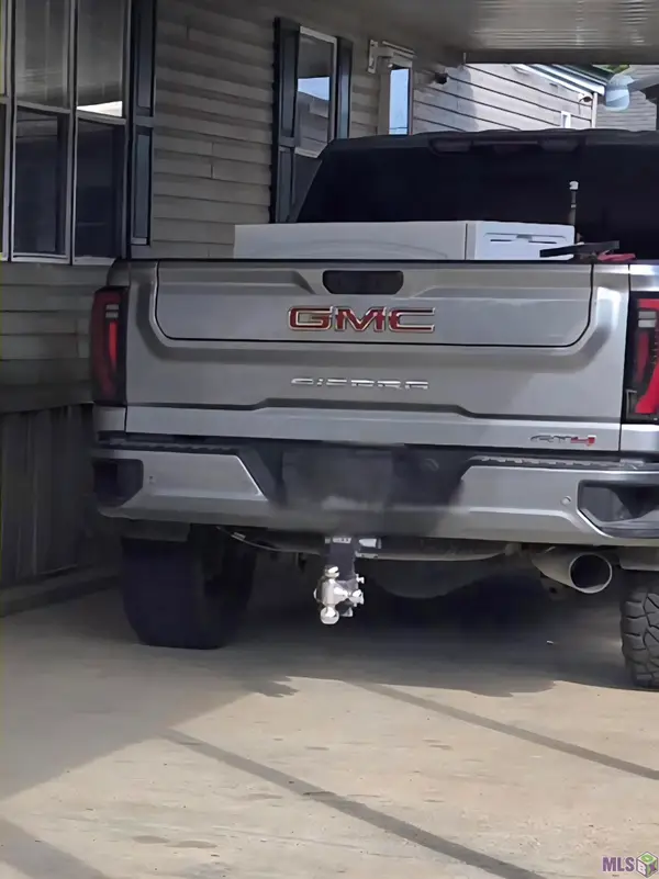 402 Sandi Drive, Patterson, LA 70392