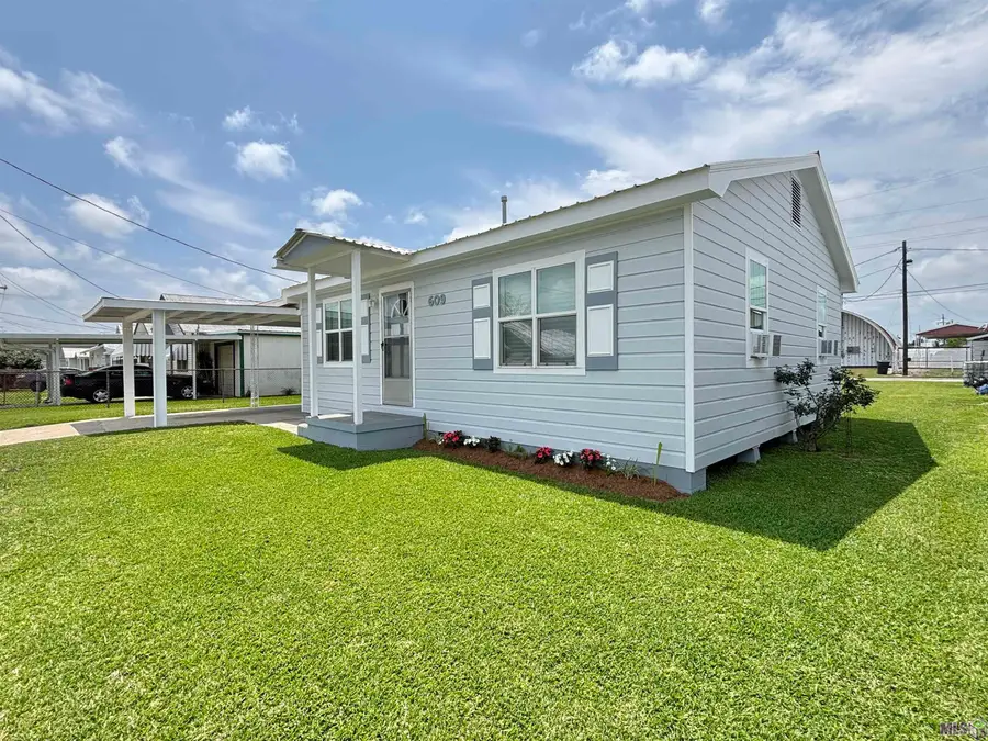 609 Peach St, Houma, LA 70363 - #2