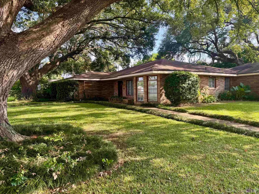 1315 Sixth St, Morgan City, LA 70380 - #2