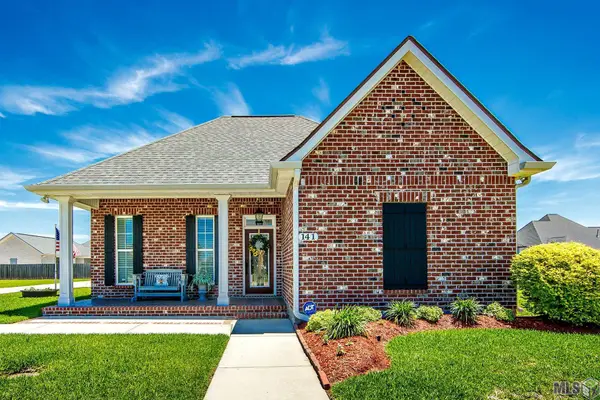 141 Waterford Dr, Thibodaux, LA 70301