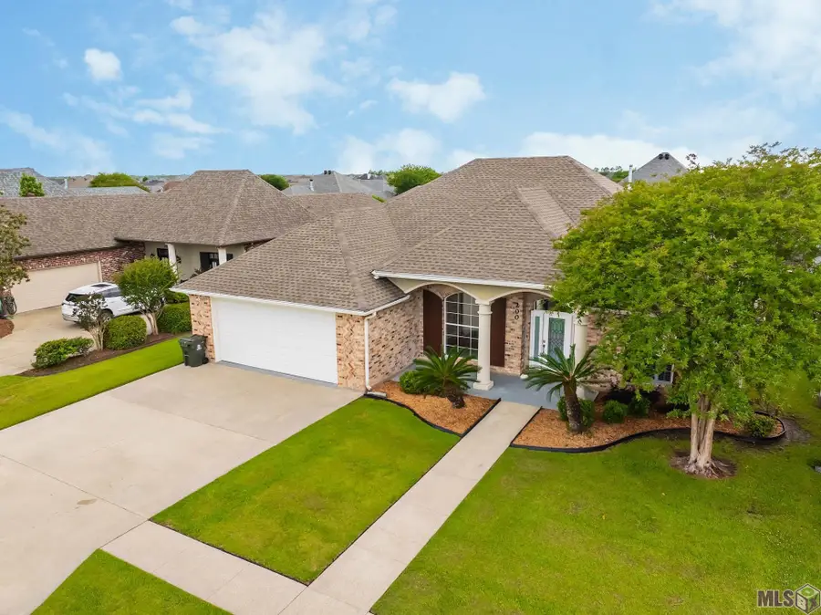 200 Lansdown Drive, Houma, LA 70364 - #3