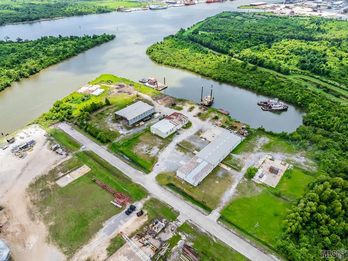 230 Menard Rd, Houma, LA 70363 - #1