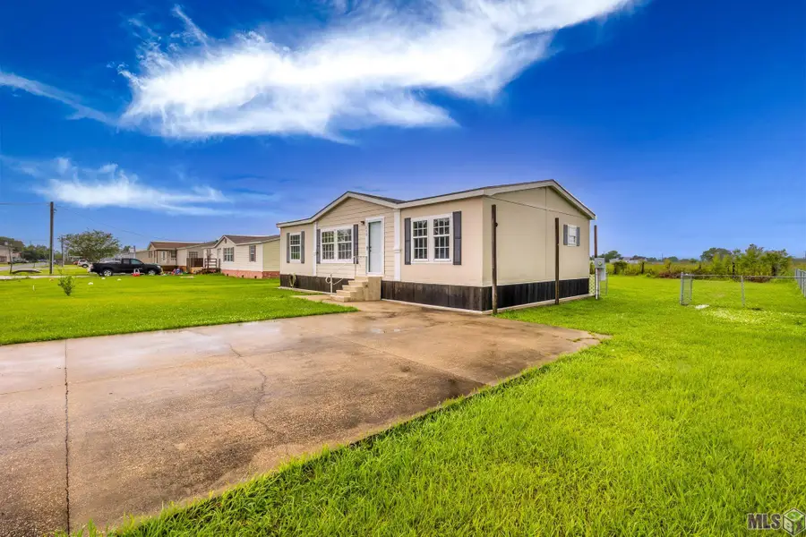 213 Myrtle Dr, Lockport, LA 70374 - #3
