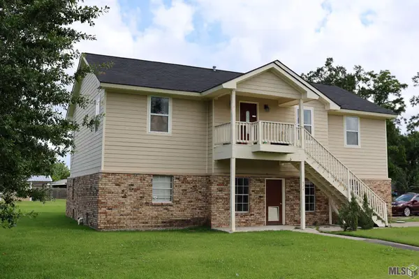 524 Oakwood Dr, Houma, LA 70363