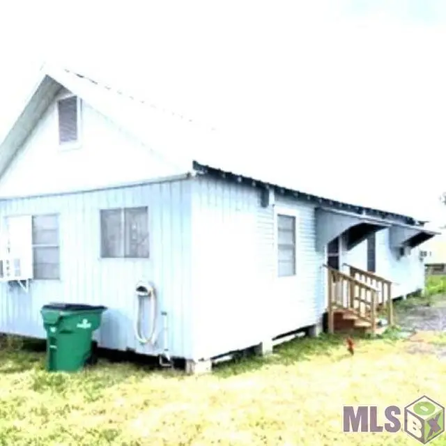 146 Doucet Dr, Golden Meadow, LA 70357 - #1