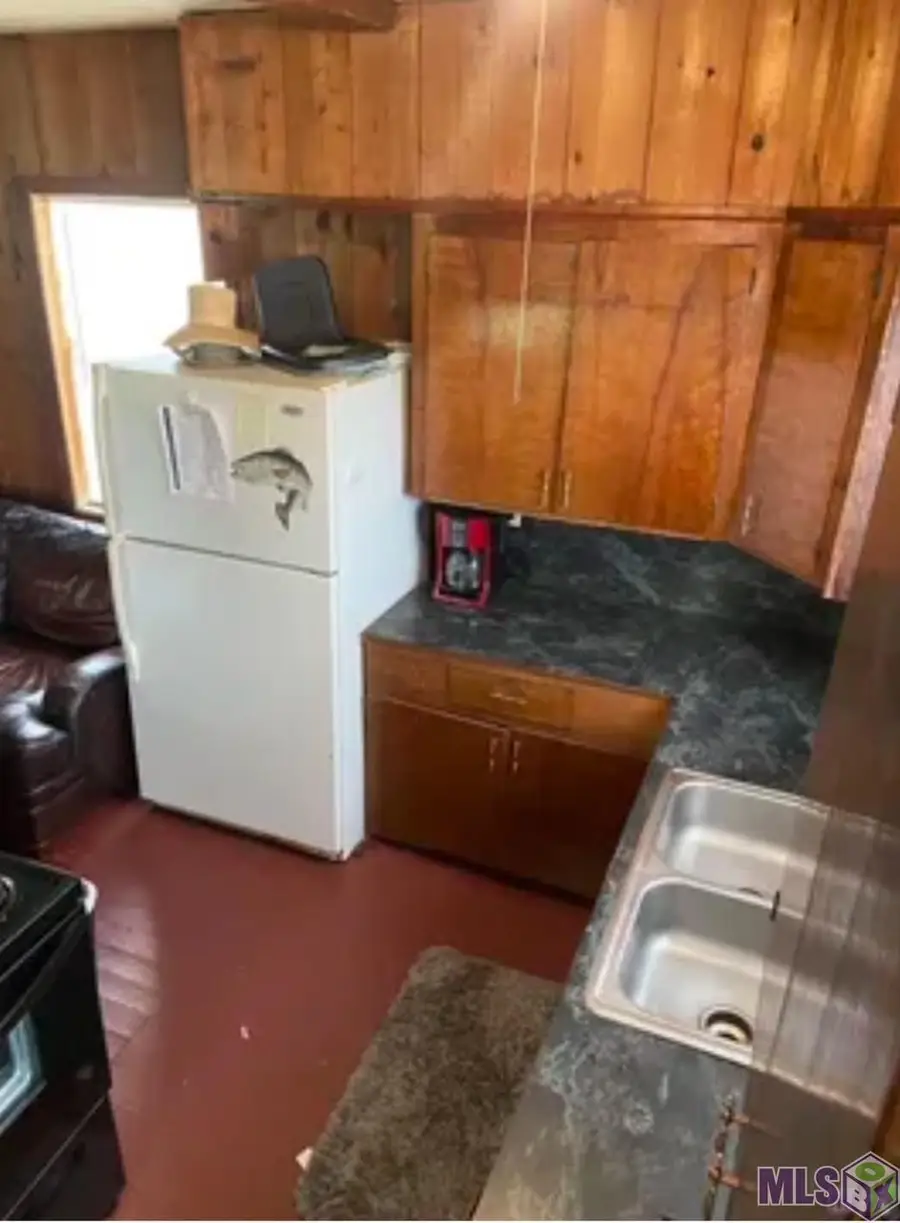 146 Doucet Dr, Golden Meadow, LA 70357 - #3