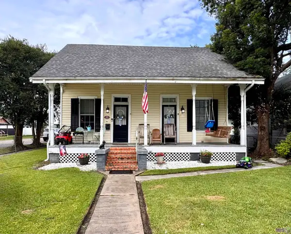 922 Fourth St, Morgan City, LA 70380