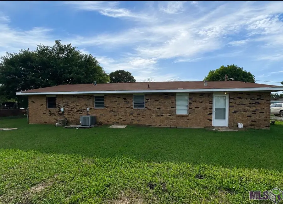 573 St Louis St, Raceland, LA 70394 - #2