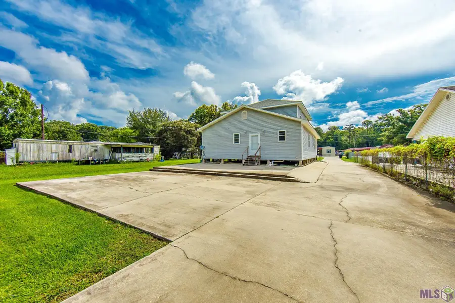 2013 Bull Run Rd, Schriever, LA 70395 - #3