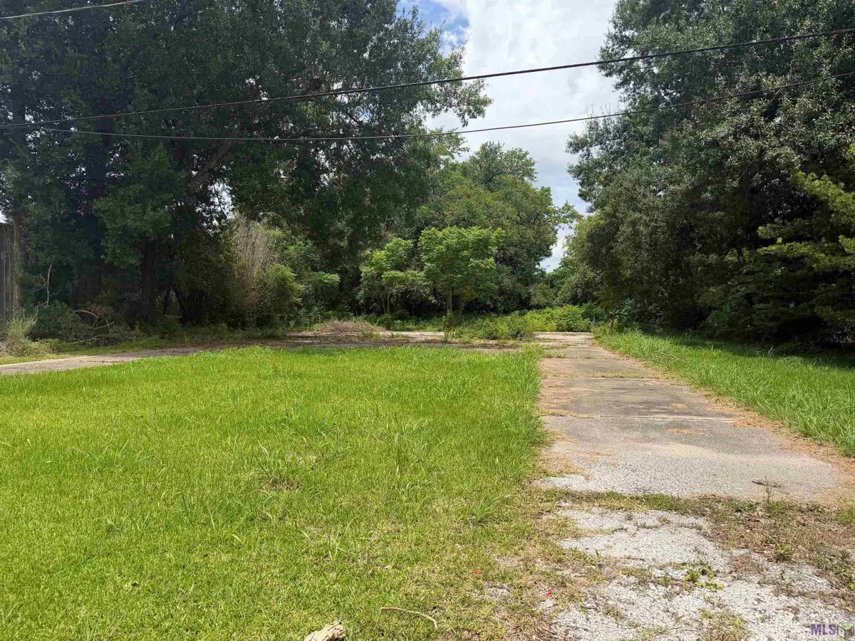 6924 W Main St, Houma, LA 70360 - #1