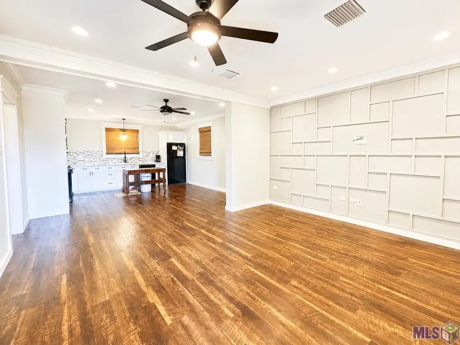 146 W 4th St, Larose, LA 70373 - #2