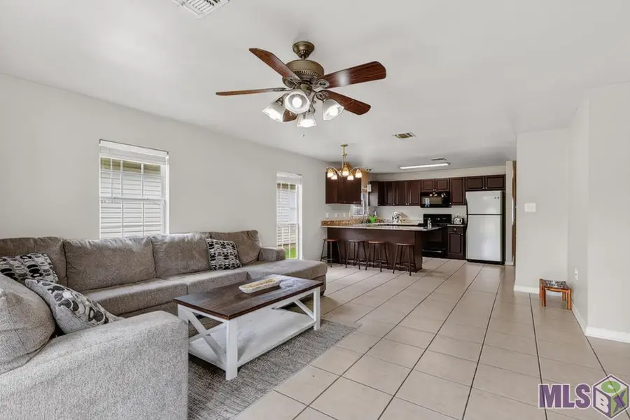 164 Jolie Oaks Blvd, Thibodaux, LA 70301 - #3