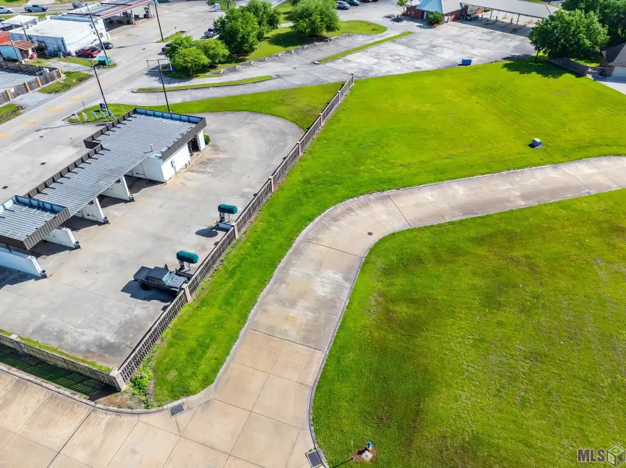 1317 Compton Place, Houma, LA 70360 - #2