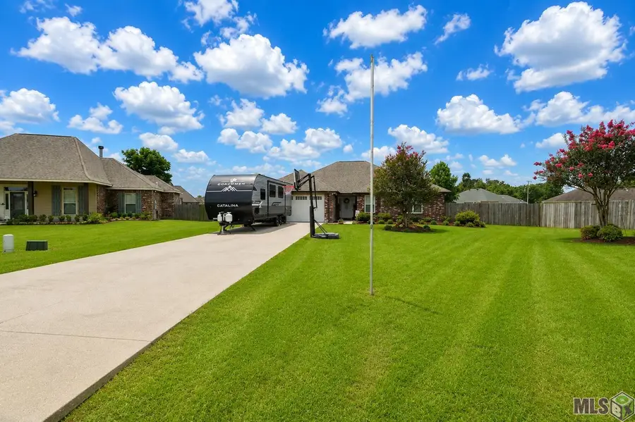 100 Comanchee Court, Thibodaux, LA 70301 - #3