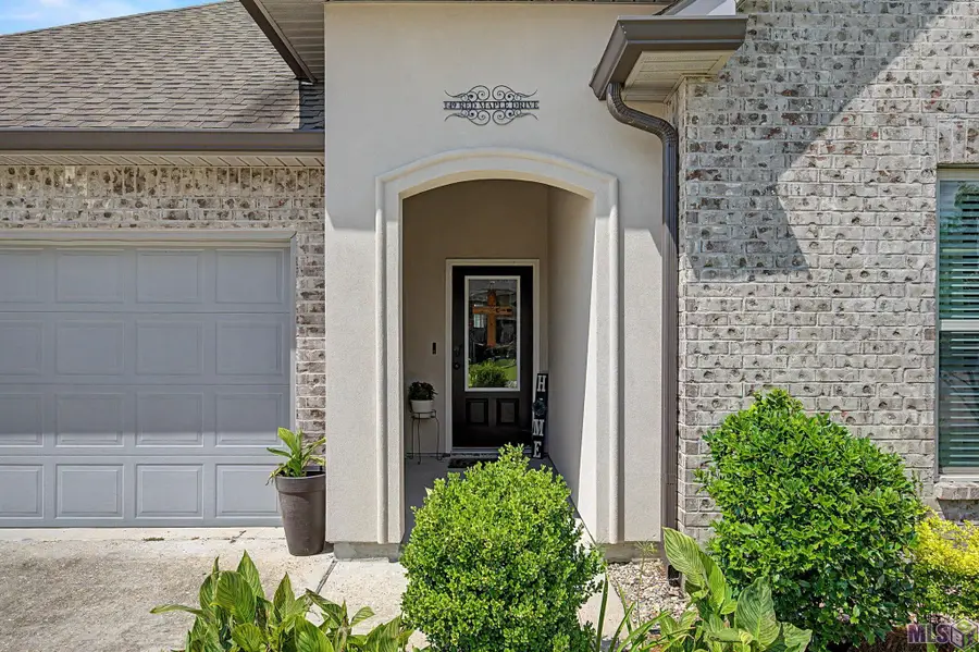 149 Red Maple Dr, Gray, LA 70359 - #2