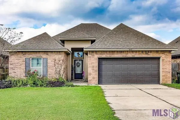 453 Christopher Dr, Houma, LA 70364