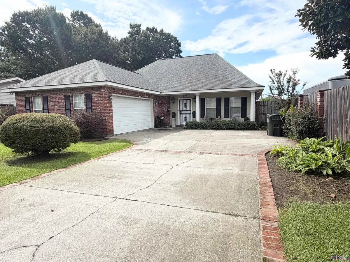 123 Winfield Boulevard, Houma, LA 70360 - #1