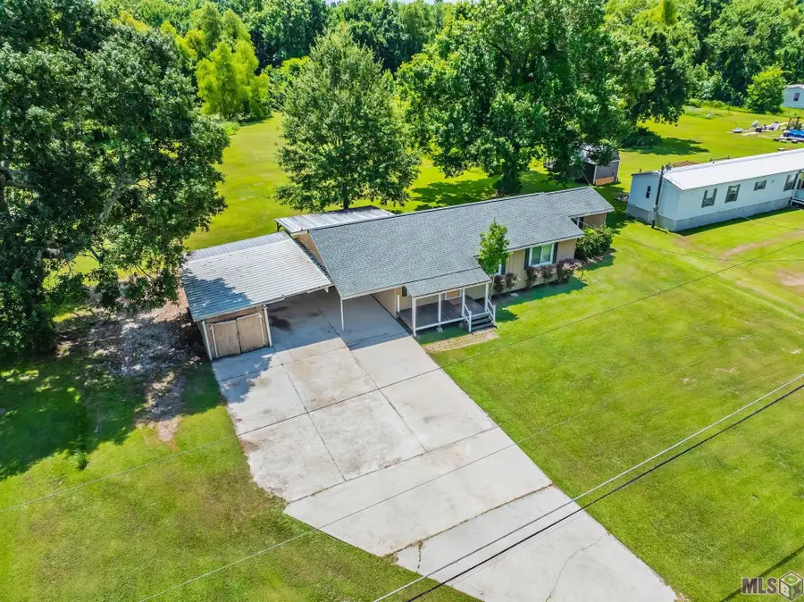 814 Manchester Manor Road, Thibodaux, LA 70301 - #2