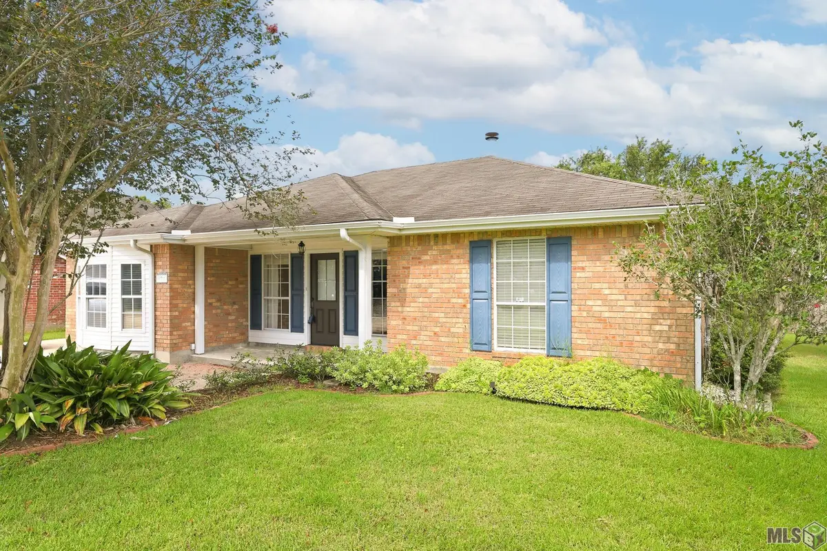 121 Rosedown Dr, Thibodaux, LA 70301 - #1