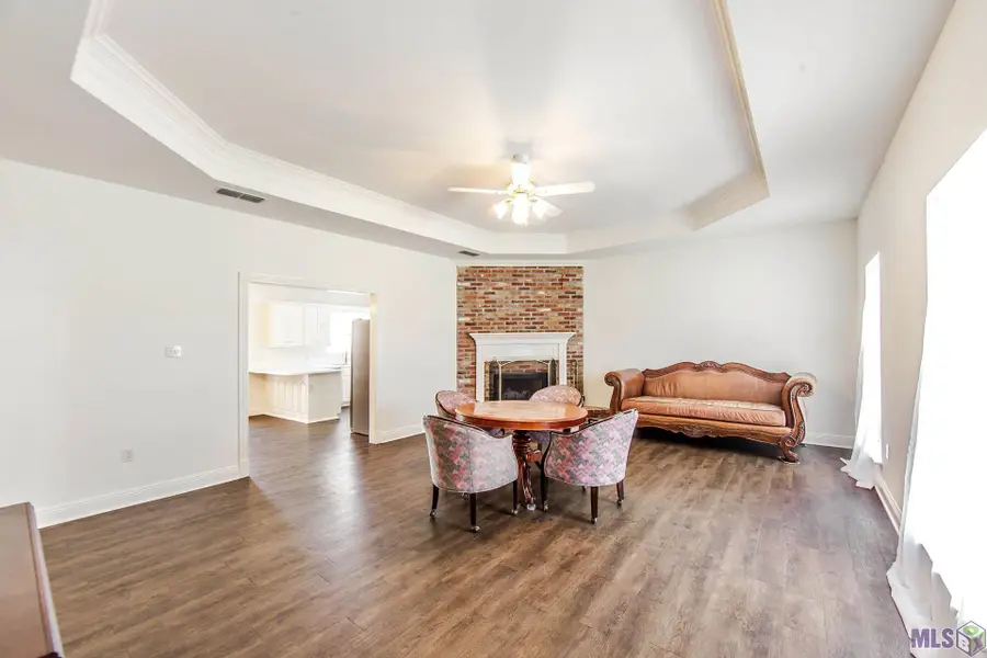 8 Summerfield Dr, Houma, LA 70360 - #2