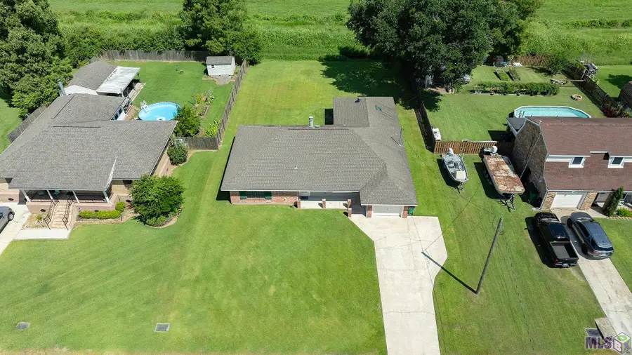 310 Thoroughbred Park Dr, Thibodaux, LA 70301 - #2