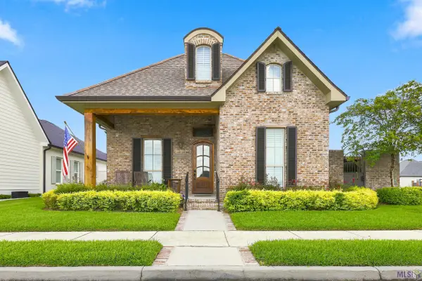 202 Rue Etienne, Thibodaux, LA 70301