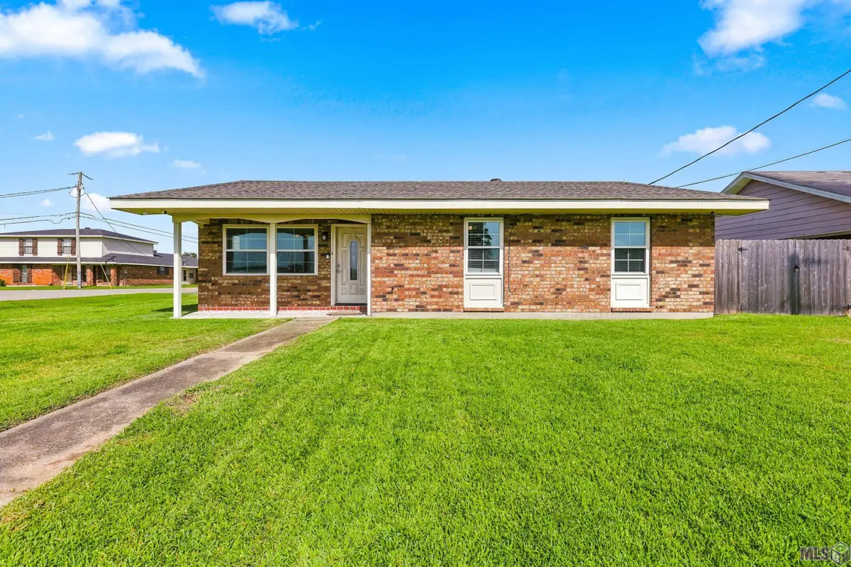 1152 West Camellia Drive, Thibodaux, LA 70301 - #1