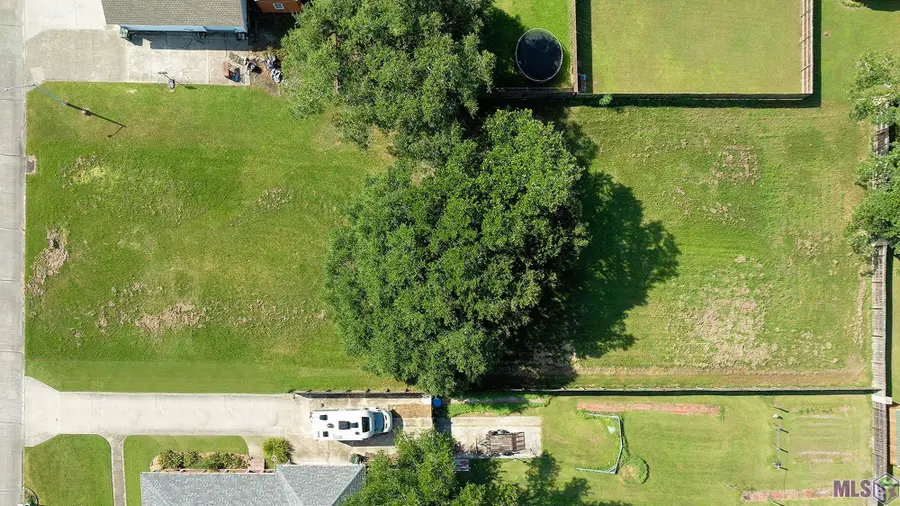 5735 Jessica Lynn Drive, Houma, LA 70364 - #2