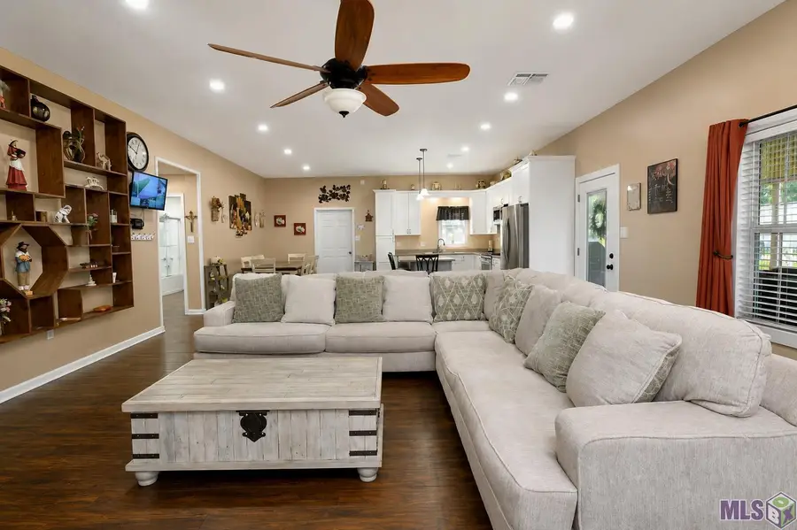 109 Malcolm St, Schriever, LA 70395 - #3